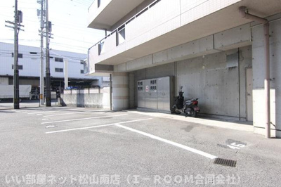【駐車場】 | Ｆａｌｃｏ　ｂａｍｂｉｎｏ
