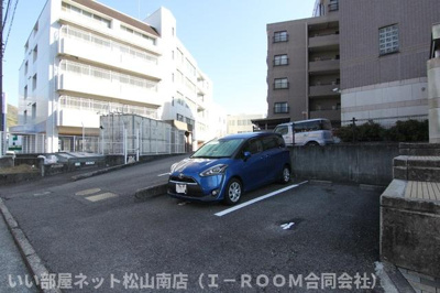 【駐車場】 | Ｆａｌｃｏ　ｂａｍｂｉｎｏ