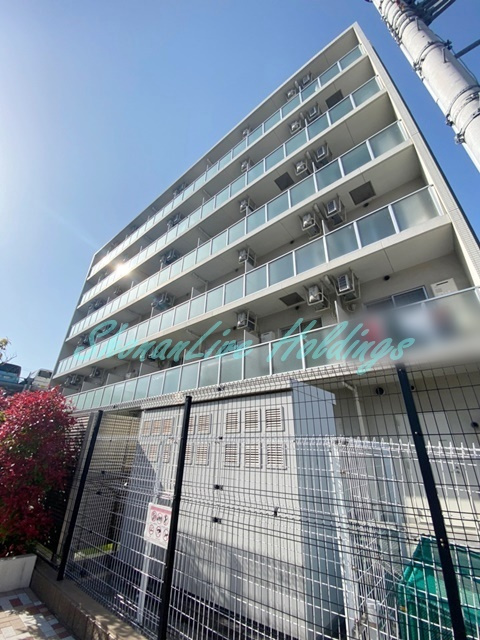 横浜市戸塚区戸塚町の賃貸マンションの外観|鉄筋コンクリートマンションで防音面も安心♪