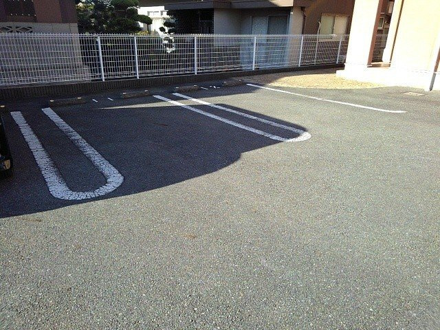 ピーチテラスの駐車場