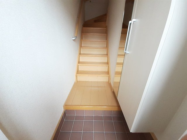 パレ　ドゥールＣの玄関