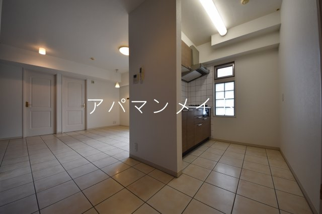 【居間・リビング】 | シェイクアパウ | 戸塚周辺ならアパマンメイトへＬｅｔｓ Ｇｏ ！