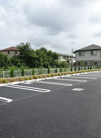 ソフィアの駐車場