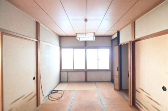 【和室】 | 黒石市北美町二丁目・中古住宅・平屋建て13.5坪 | 和室6帖