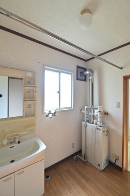 【独立洗面台】 | 黒石市北美町二丁目・中古住宅・平屋建て・1LDK・550万円