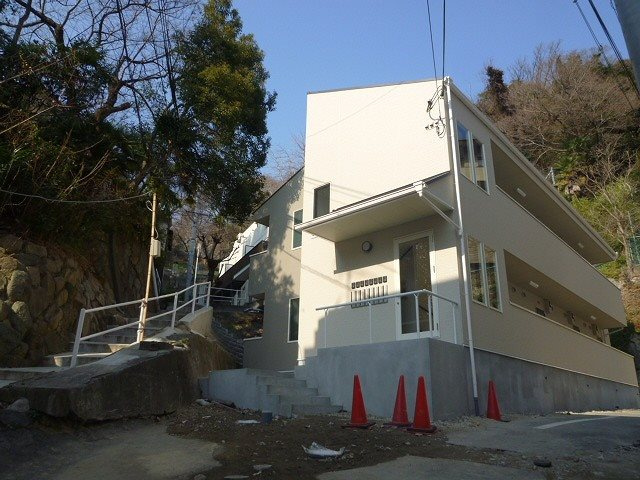 グランシャリオ山本通Ⅱの外観