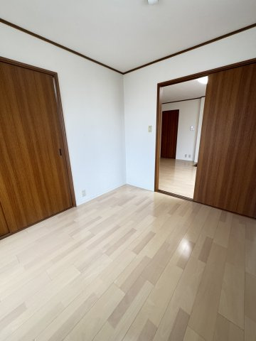 ベルトゥリー板宿　EASTの洋室