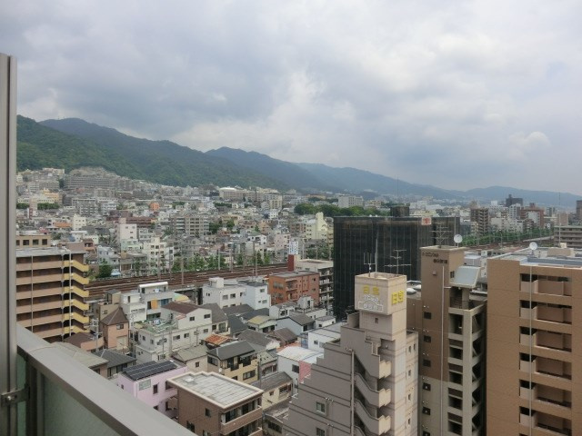 プレサンス三宮東フィールの展望