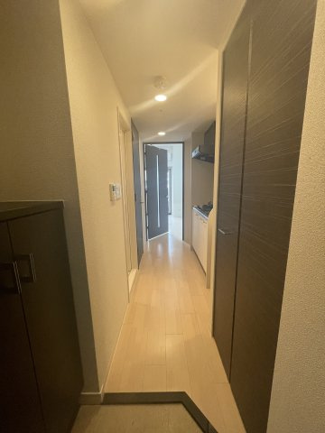 プレサンス神戸プレシャスの玄関