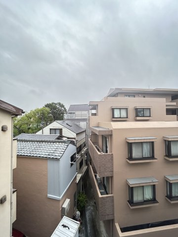 リブリ・中山手の展望