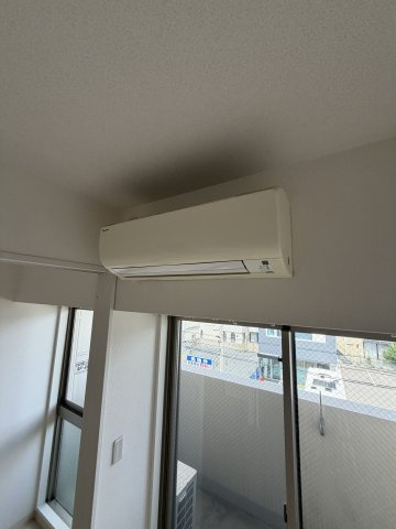 KMS新生水木通の内装