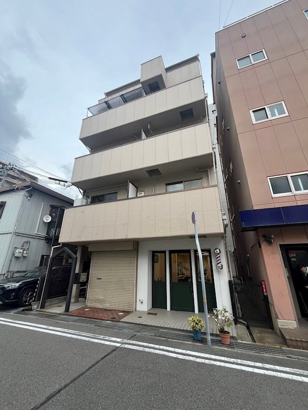OLD KOBEの外観