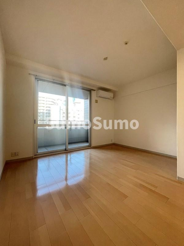 アーバネックス神戸駅前の居間・リビング
