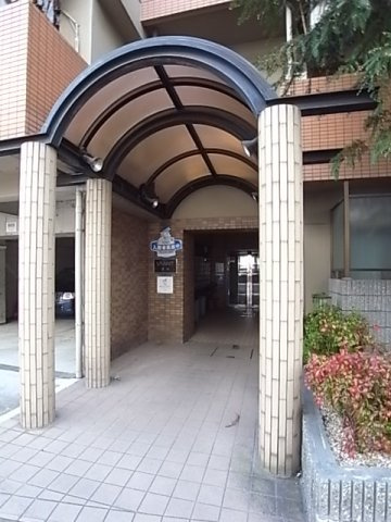 VIVANT青木のエントランス