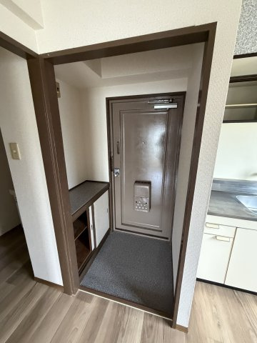 第二南マンションの玄関