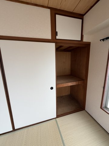 第二南マンションの収納