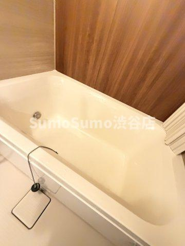 エクセルシオール目黒三田の浴室|日々の疲れを癒すお風呂付です