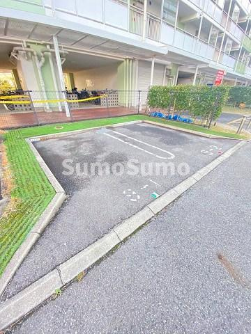 UR武庫川 9号棟の外観
