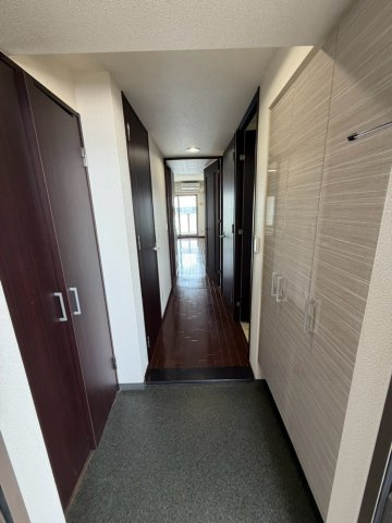サニープレイス西芦屋　2号館の玄関