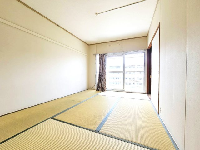 北須磨団地D2の和室|明るい和室です
