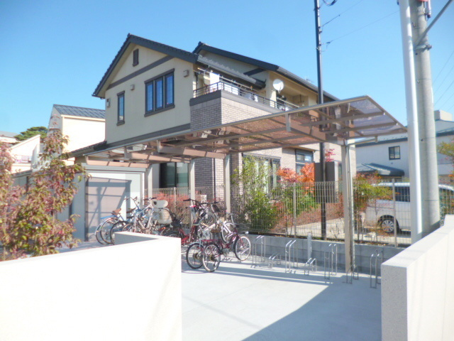 ＢＯＲＩＫＩ　みたか・むれのその他|★入居者専用自転車置場です♪