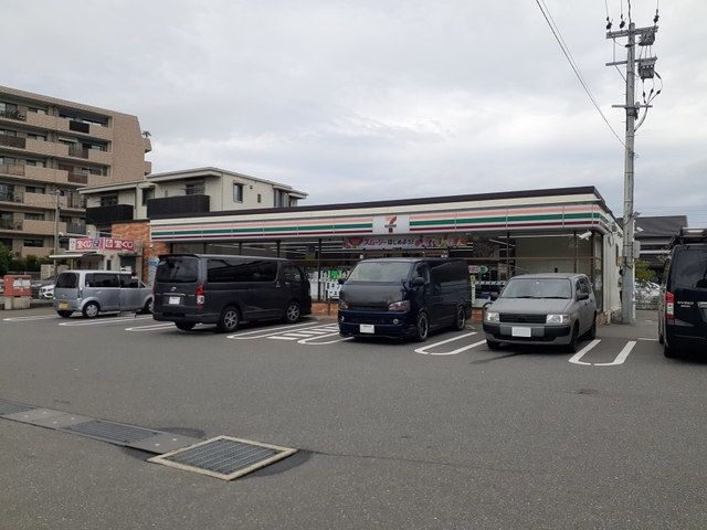 エトワールの周辺