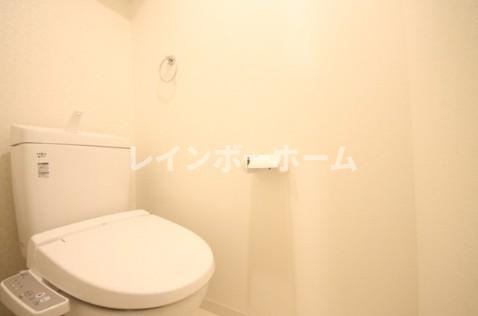 特典：仲介手数料が無料です!!のトイレ|落ち着いた色調のトイレです
