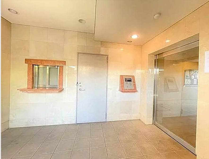 ウィンベルデュエット本川越のエントランス