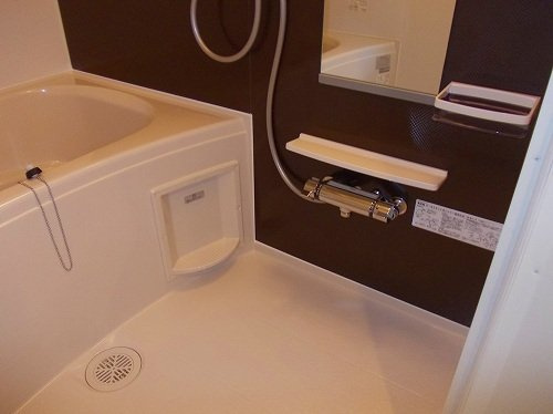 コスモビレッジの浴室