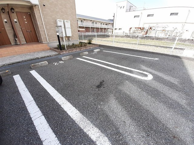 スピカⅡの駐車場