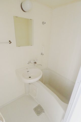 ユーハイム緑井A棟の浴室|※別部屋の写真です。参考下さい。