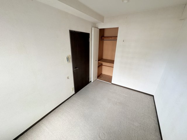 サンロイヤル加古川リバージュ2号館の洋室