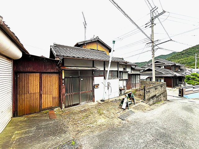 西脇市和田町　戸建て