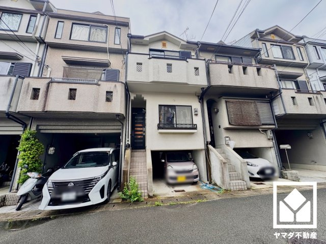 伏見区久我石原町の外観