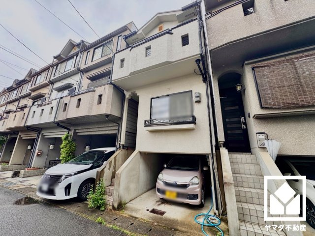 伏見区久我石原町の外観