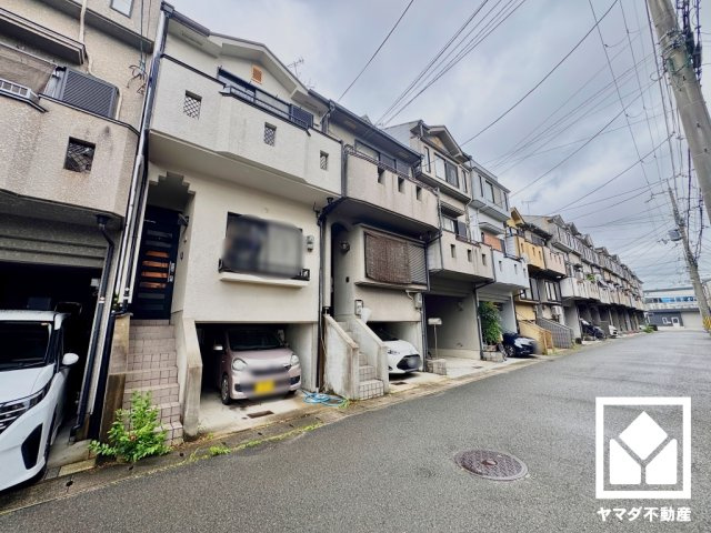 伏見区久我石原町の外観