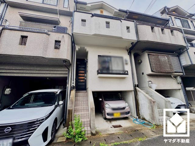 伏見区久我石原町の外観