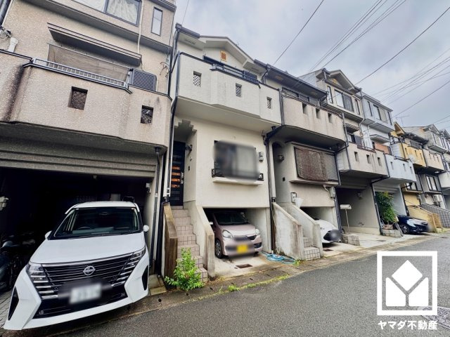 伏見区久我石原町の外観