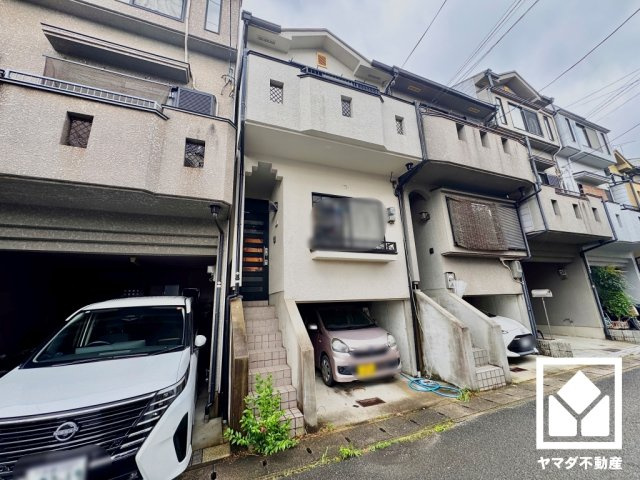 伏見区久我石原町の外観