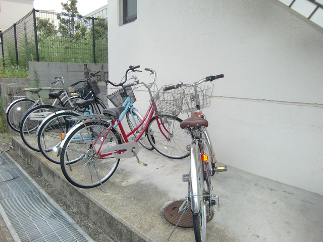グレイス芦屋の駐車場
