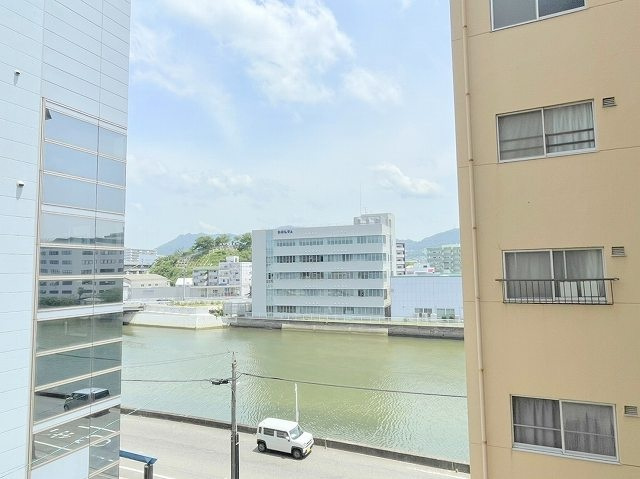 東洋コーポラスの展望