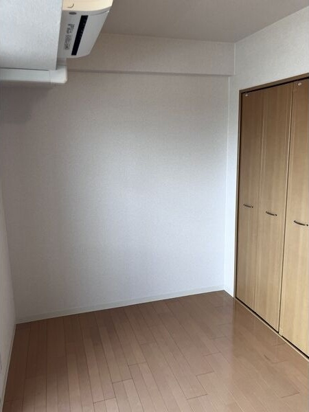 エストゥルースプラス押切