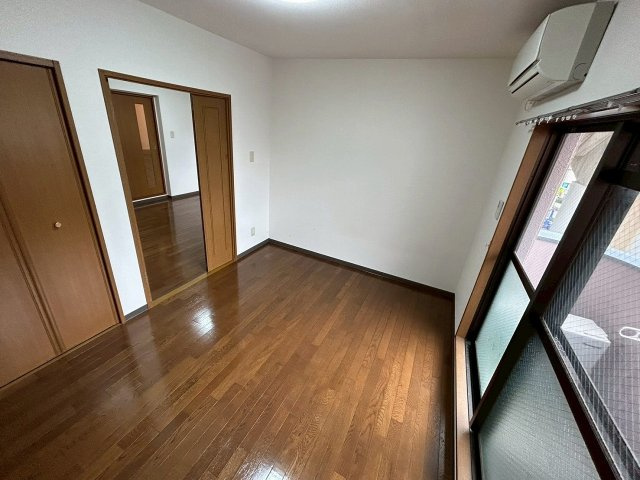 ASKコートの居間・リビング