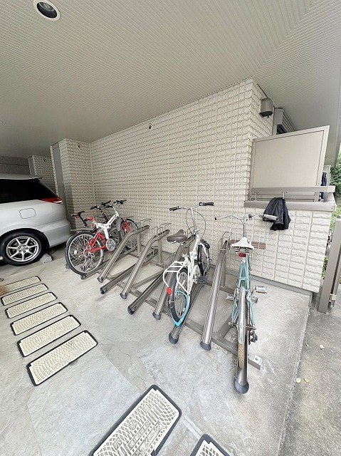 青葉台パークハウスのその他共用部分|★屋根付き駐輪場★