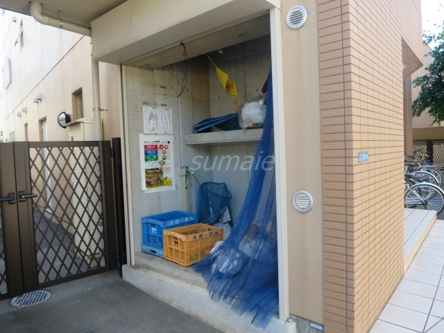 秀華六番館のその他共用部分|ゴミ捨て場はコチラ！！