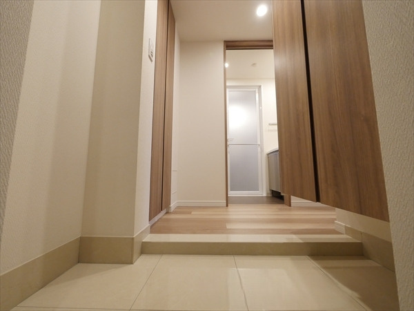 ベラスウィータ原宿の玄関|ベラスウィータ原宿