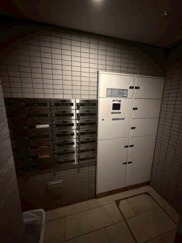 ベラスウィータ原宿のその他共用部分|メールボックス＆宅配ボックス
