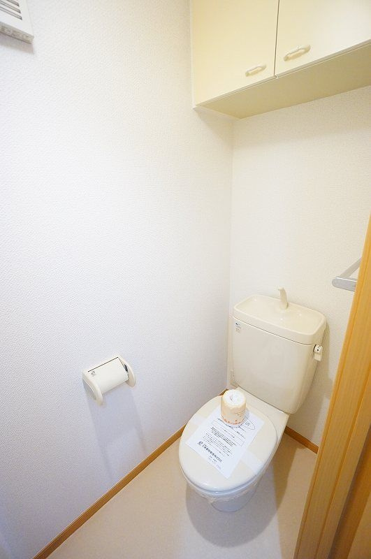 プラシード上ノ山　Ｄのトイレ