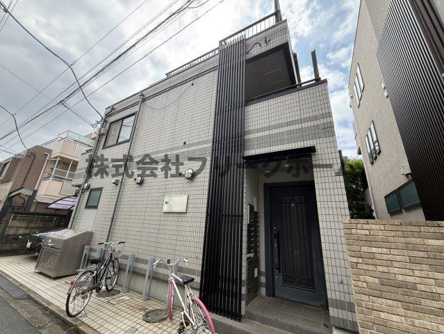 武蔵野市吉祥寺本町３丁目の賃貸マンションの外観