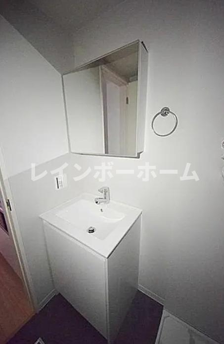 Progressの独立洗面台